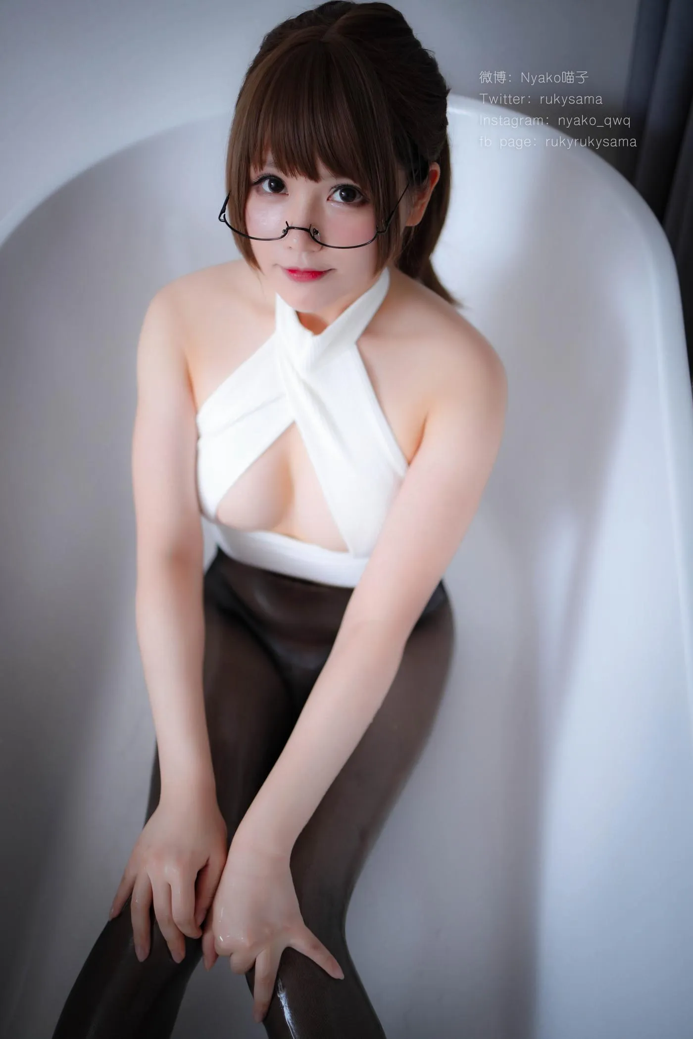 Nyako喵子 – NO.06 护士服[22] [46P]插图